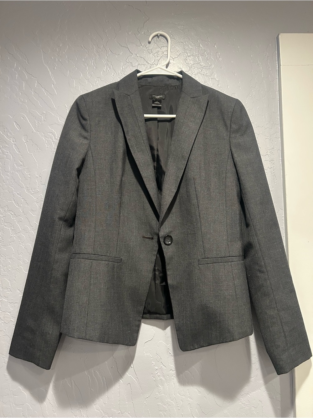 Ann Taylor Charcoal Gray Single-Button Women's Blazer